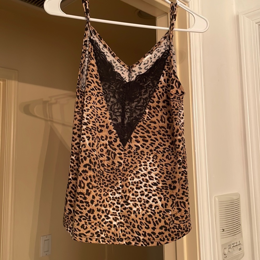 Leopard print tank top